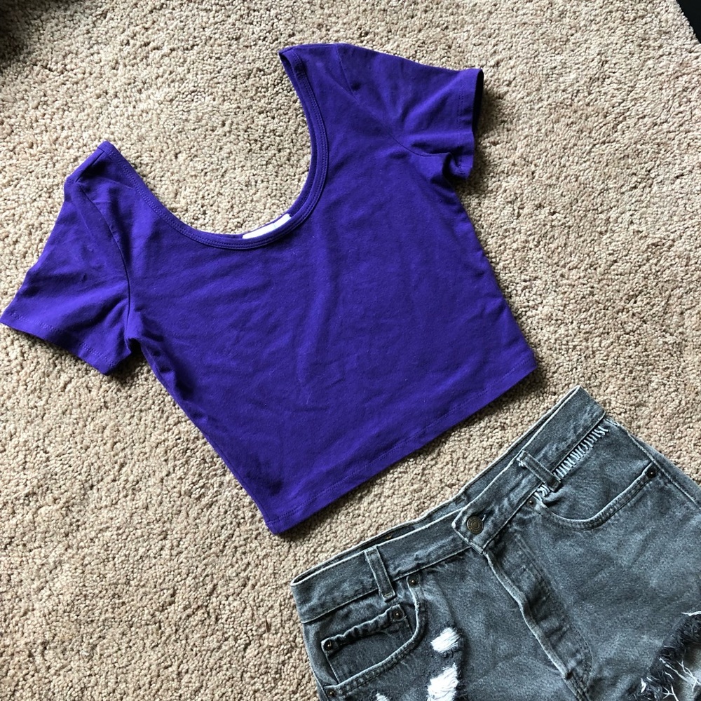 Forever 21 purple crop top